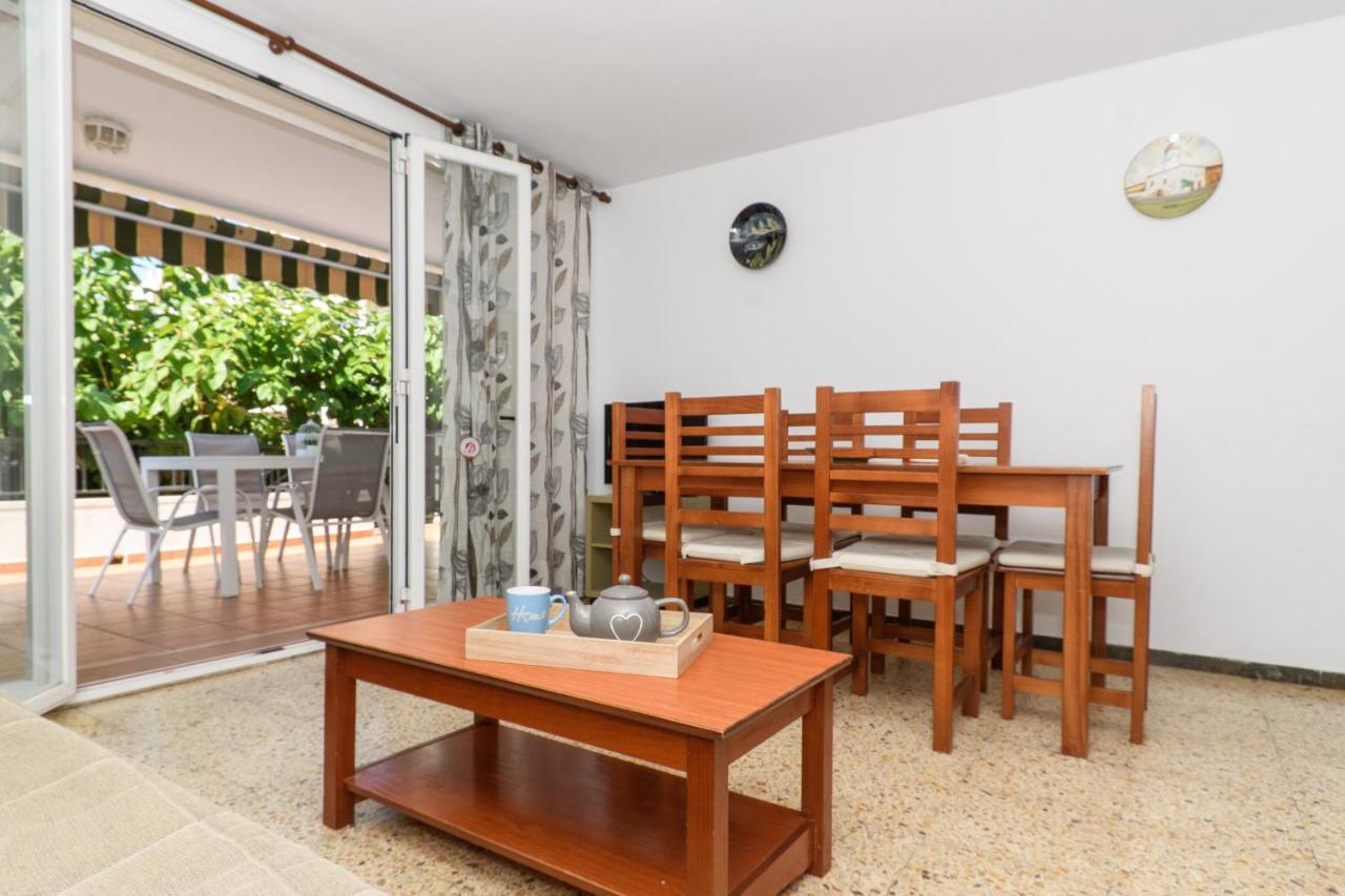 Rentalmar Family Felix Con Parking Incluido Salou Bagian luar foto