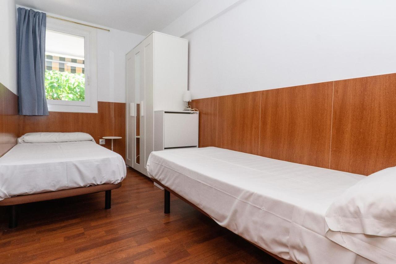 Rentalmar Family Felix Con Parking Incluido Salou Bagian luar foto