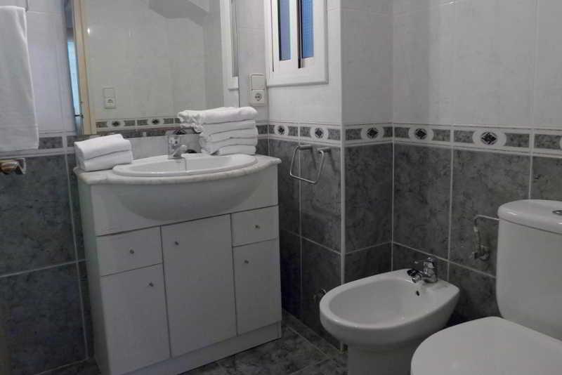 Rentalmar Family Felix Con Parking Incluido Salou Bagian luar foto