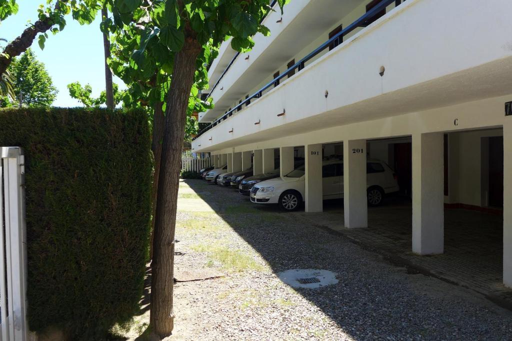 Rentalmar Family Felix Con Parking Incluido Salou Bagian luar foto