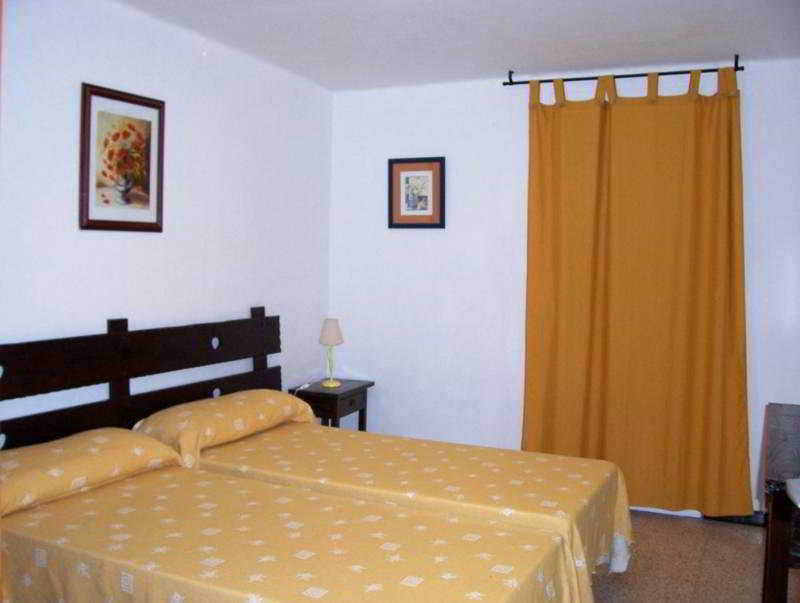 Rentalmar Family Felix Con Parking Incluido Salou Bagian luar foto